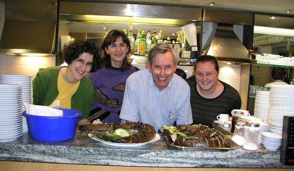 Cooking dish, medieval ways - Gerhard Jaritz and the students - 2011